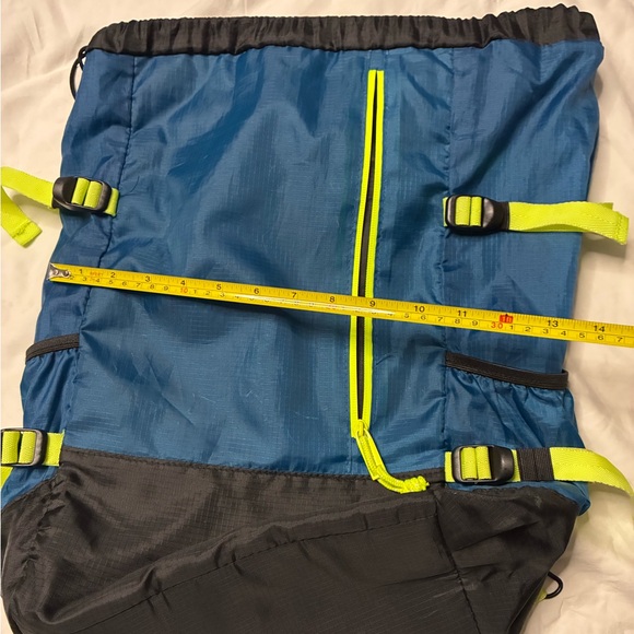 American Eagle convertable backpack - Picture 5 of 5